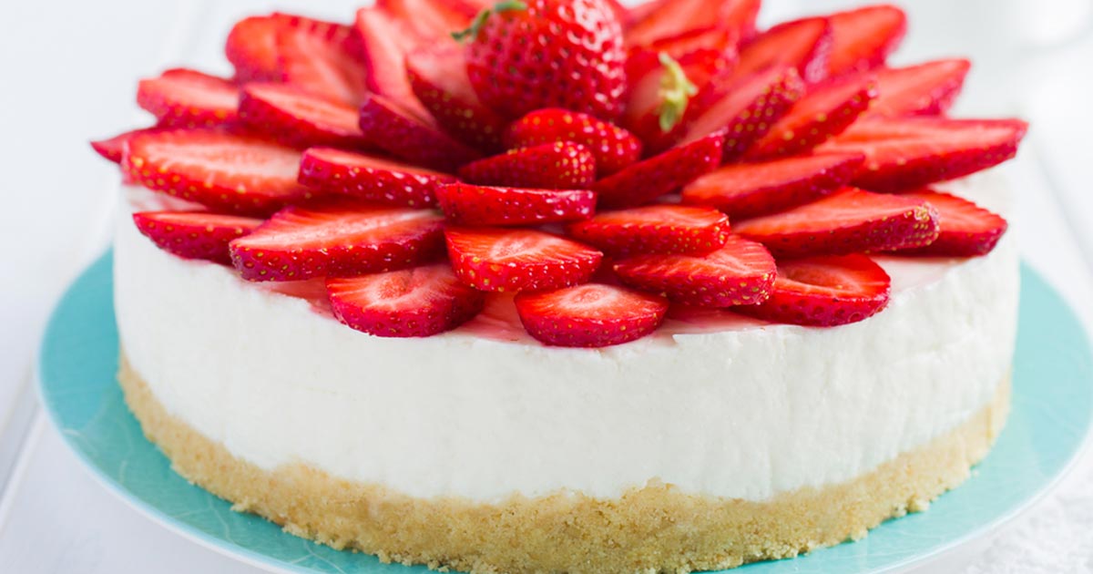 No-Bake, Sugar Free, Strawberry Cheesecake (Diabetic-Friendly )