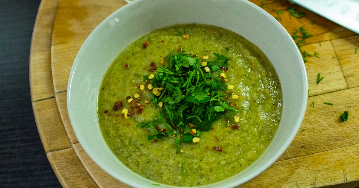 Basil Pesto Cauliflower Soup