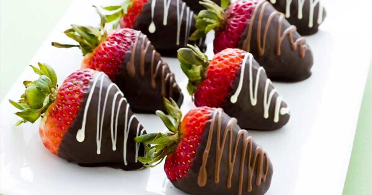 How to Make Chocolate Dipped Strawberries