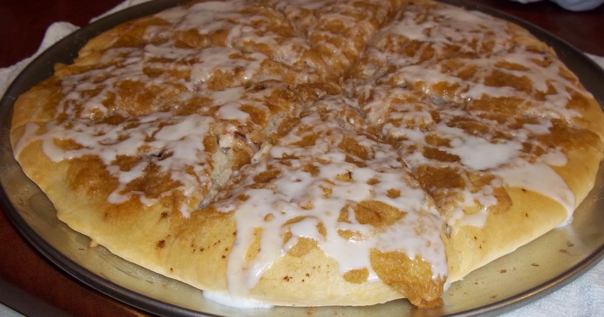 Cinnamon-Sugar Pizza made with Crescent Rolls