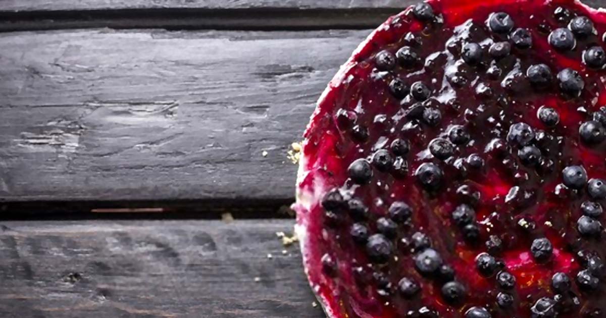 Fresh Blueberry Cheesecake With Homemade Crust
