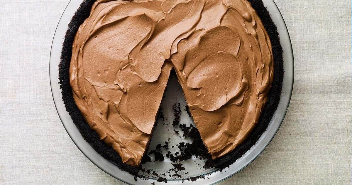 No-bake Cream Cheese Peanut Butter Pie With Chocolate Whipped Cream