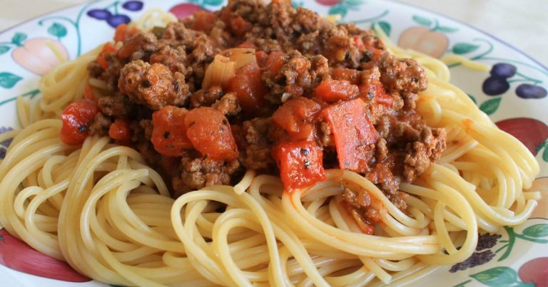 Classic Spaghetti Sauce With Ground Beef