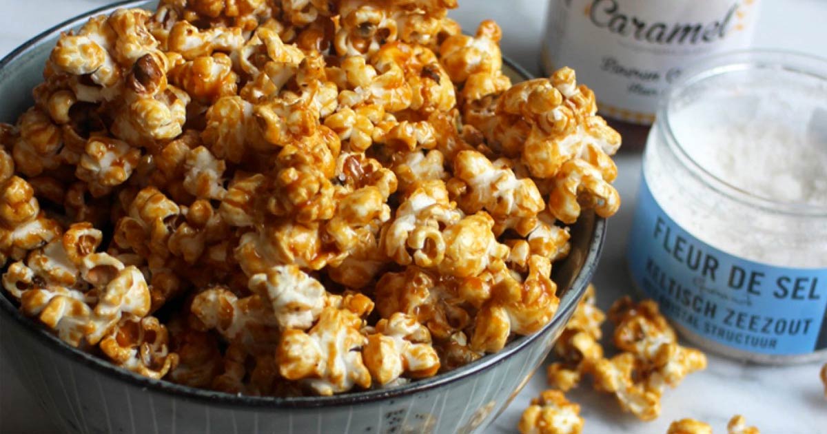 Marshmallow Caramel Popcorn