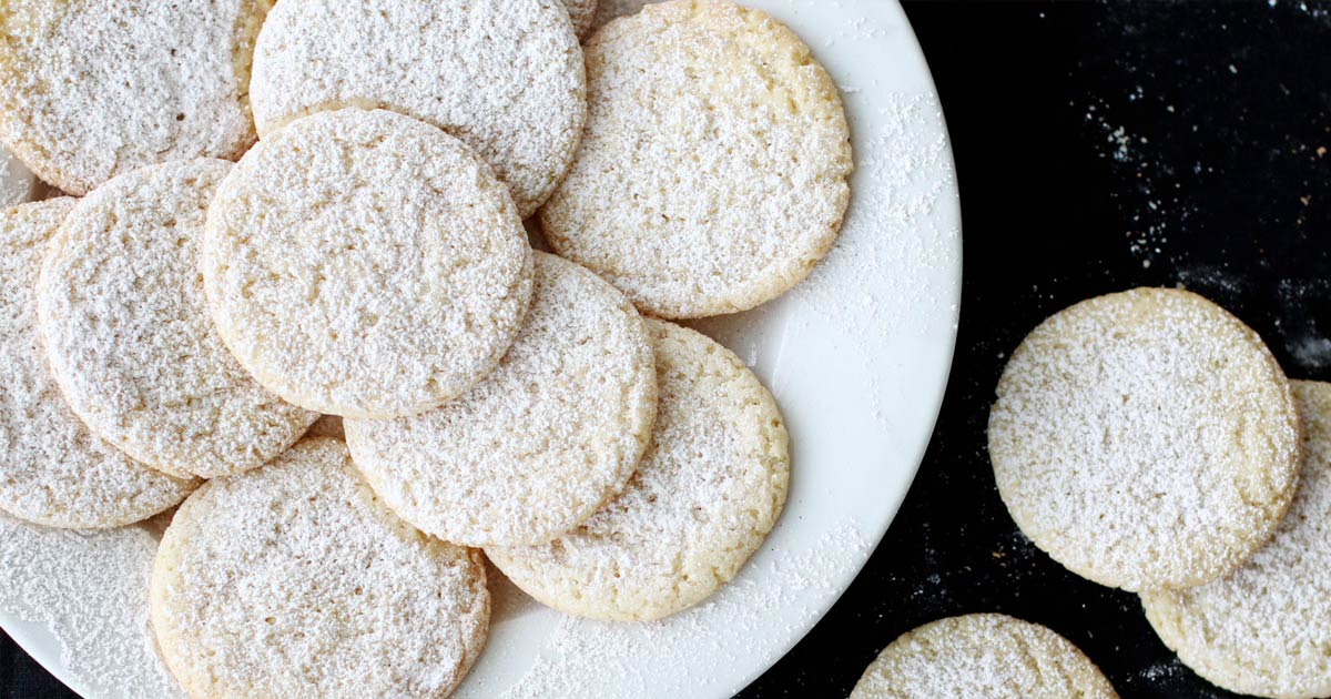 Melt In Your Mouth Eggnog Cookies