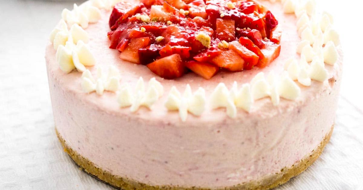No-Bake Strawberry Cheesecake