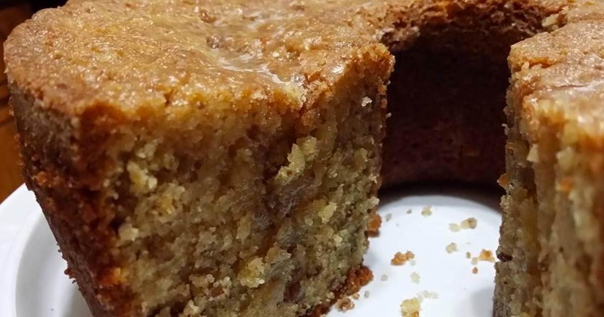 Southern Pecan Pound Cake