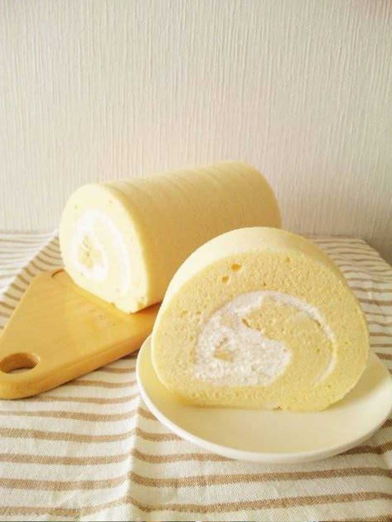 Fluffy Airy Chiffon Roll Cake