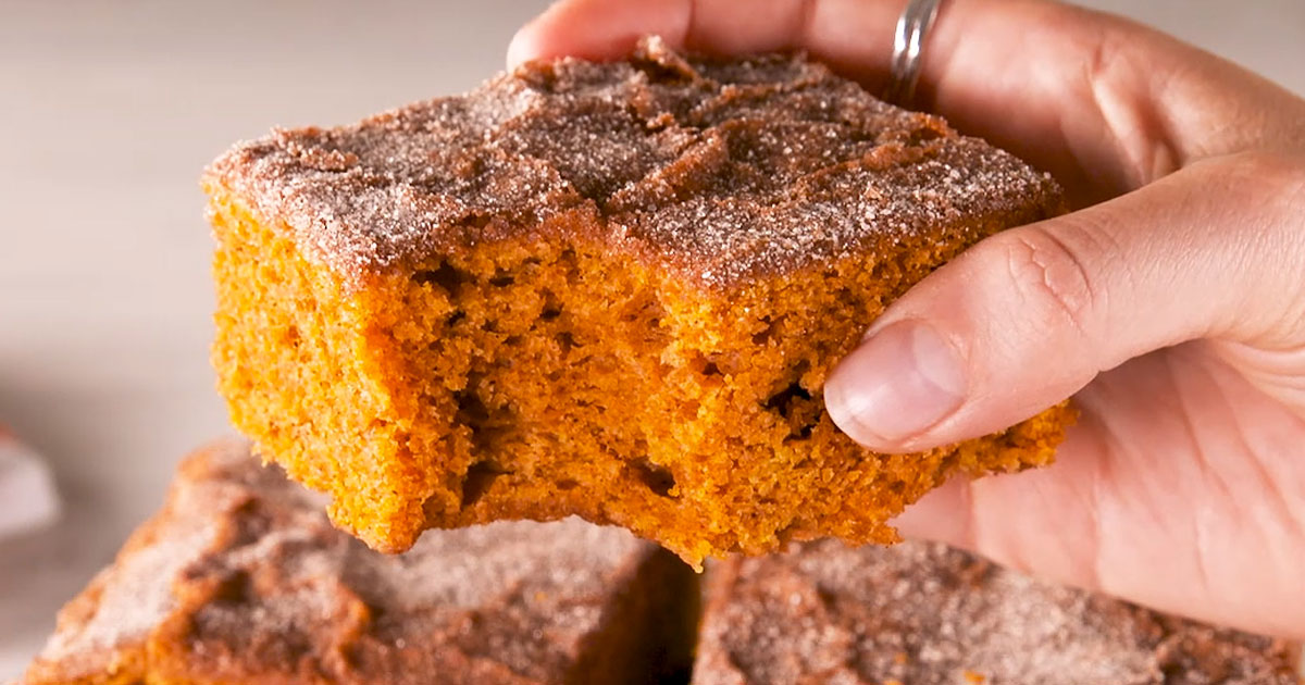 Halloween Recipes: Pumpkin Blondies
