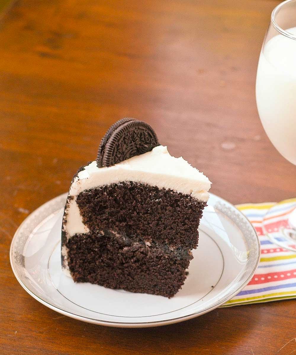 Cookies and Creme Oreo Cake